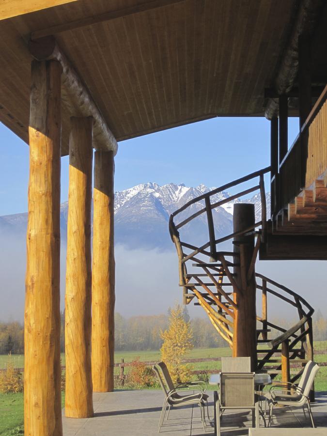 Smithers Driftwood Lodge 외부 사진