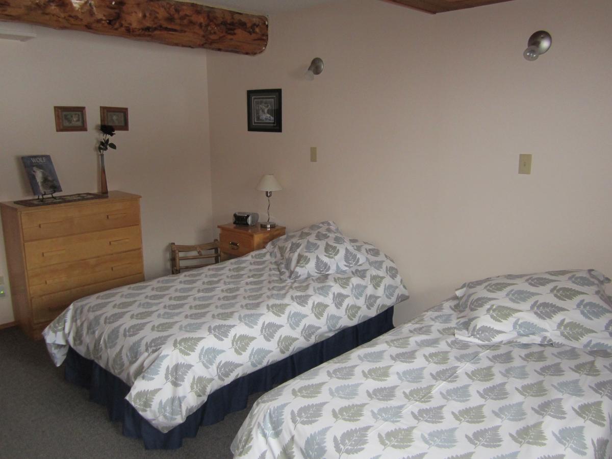 Smithers Driftwood Lodge 외부 사진